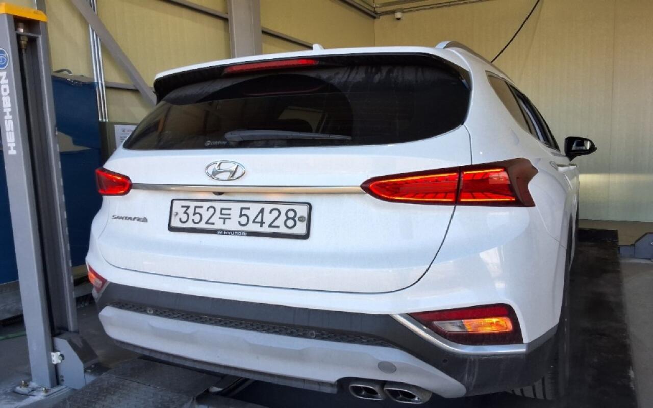 Hyundai SantaFe (2020)