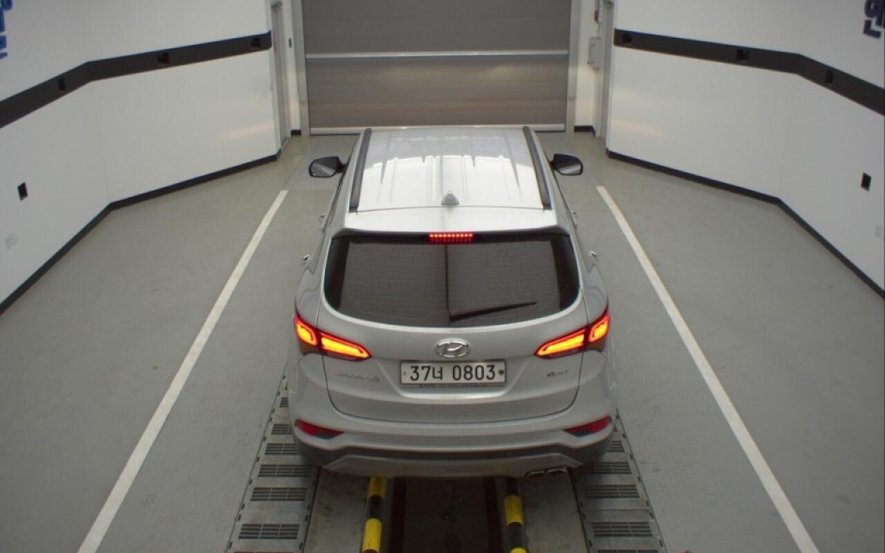 Hyundai SantaFe (2015)
