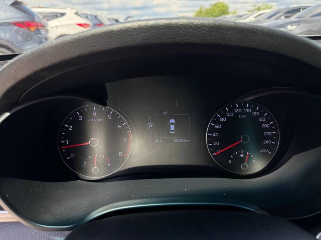 Kia K5 (2016)