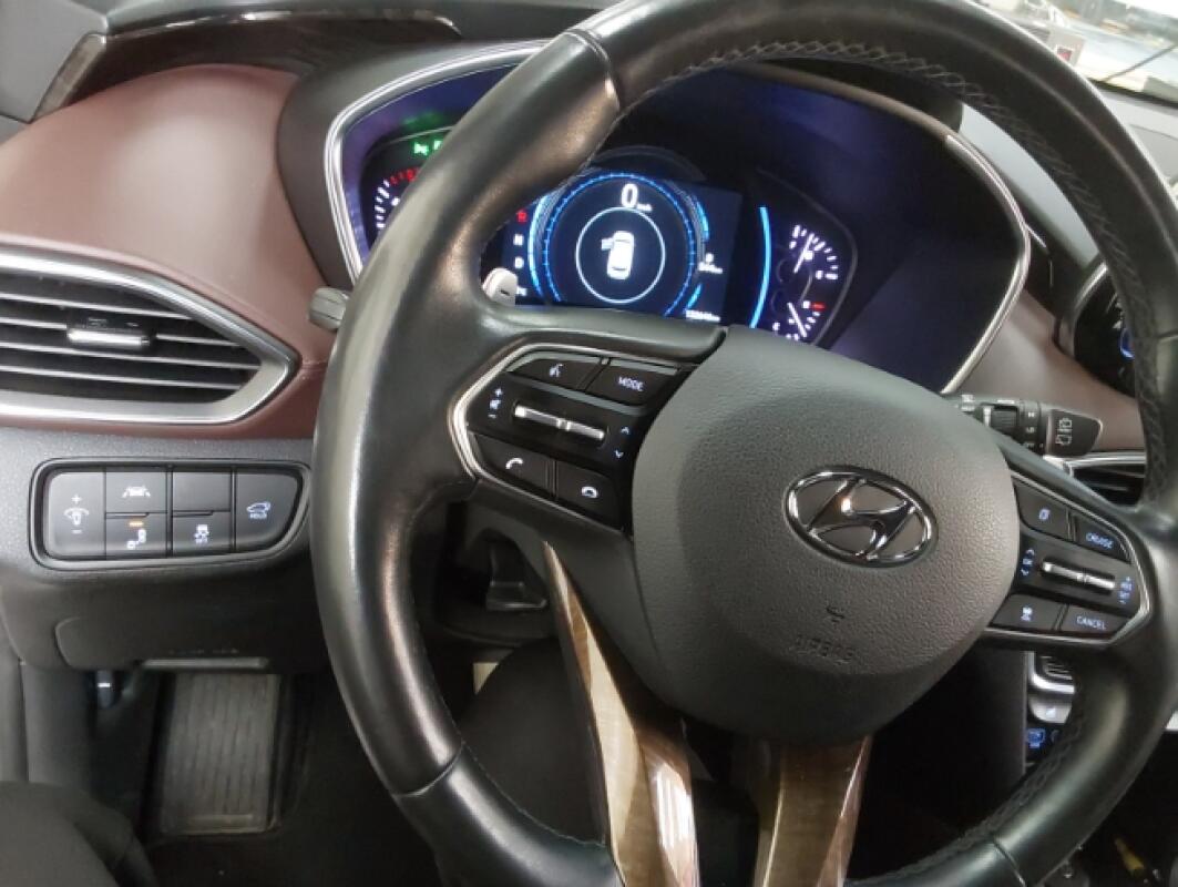 Hyundai SantaFe (2018)