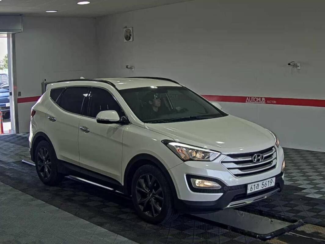 Hyundai SantaFe (2015)