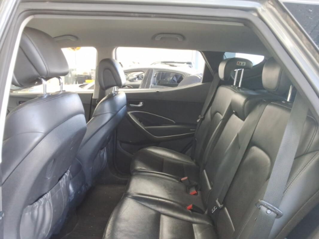 Hyundai SantaFe (2015)