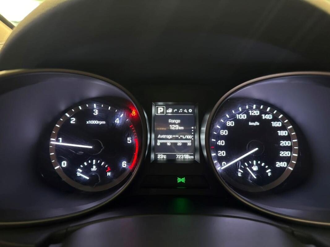 Hyundai SantaFe (2016)