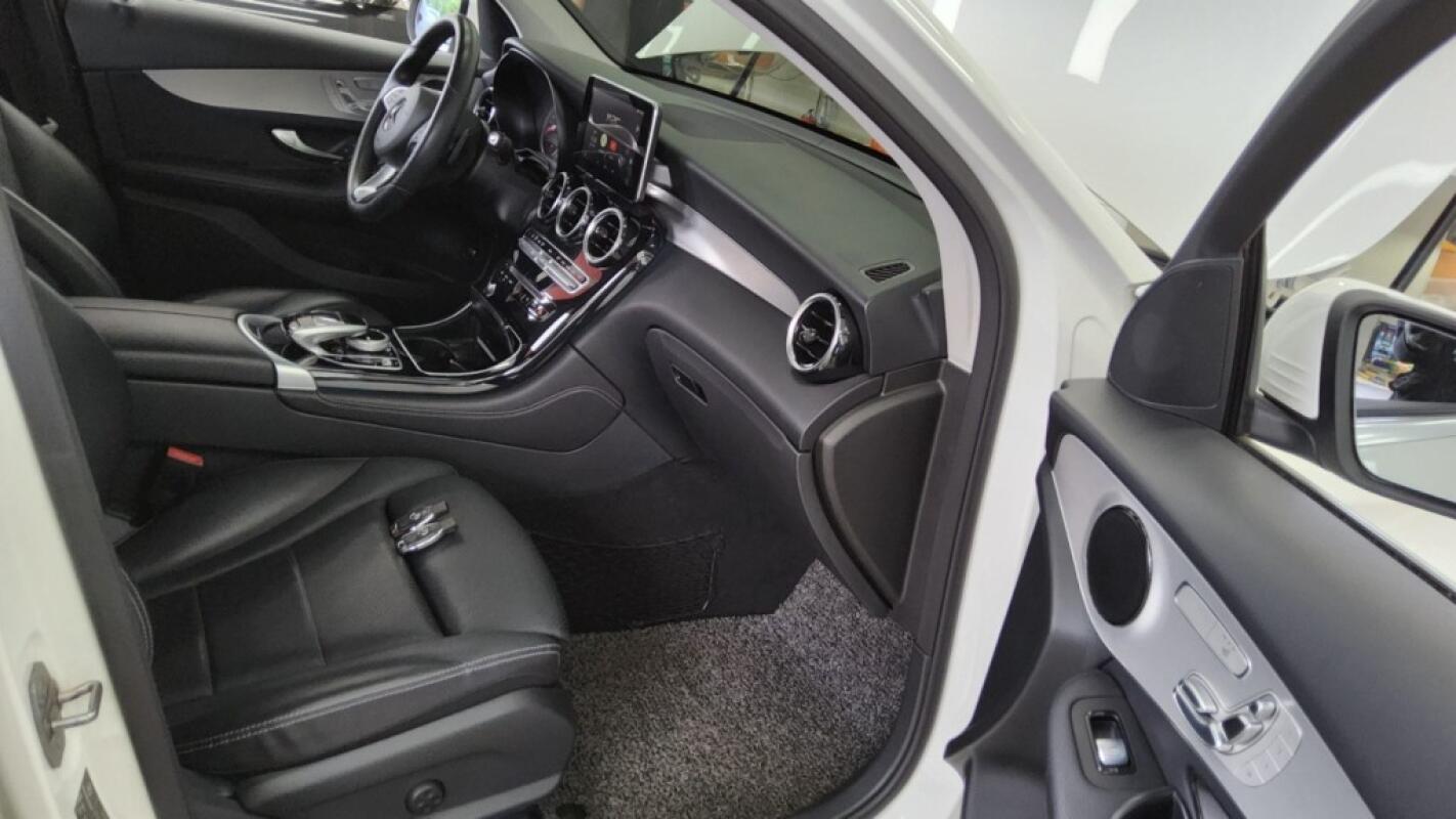 Mercedes GLC 220d (2018)