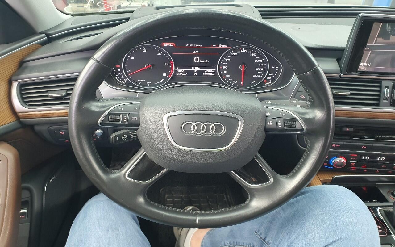 Audi A6 (2015)