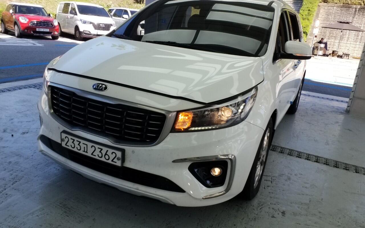 Kia Carnival (2019)