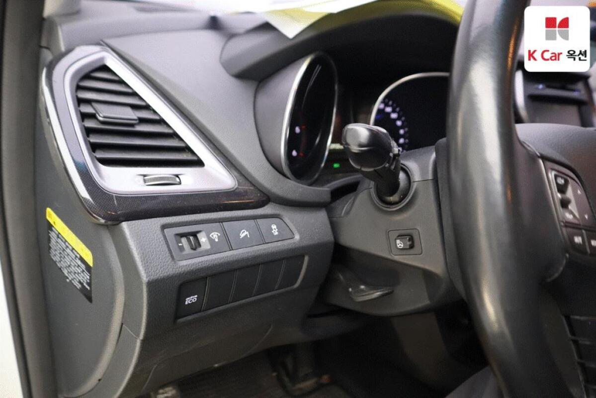 Hyundai SantaFe (2015)