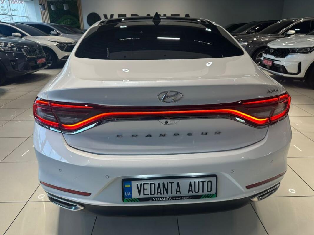 Hyundai Grandeur (2017)