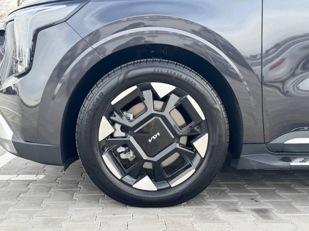 Kia Carnival (2024)