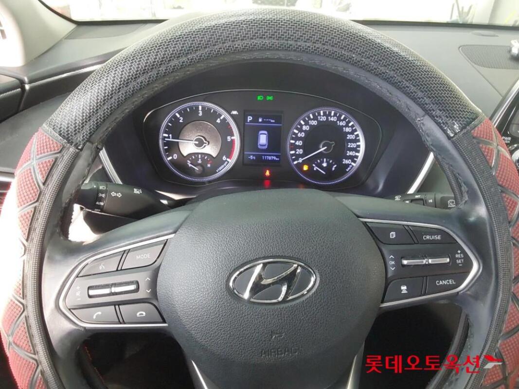 Hyundai SantaFe (2019)