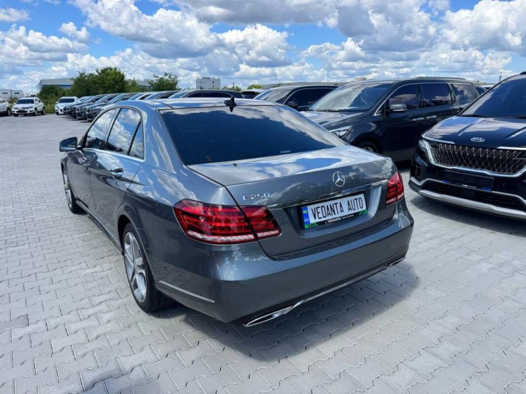 Mercedes E250 (2015)