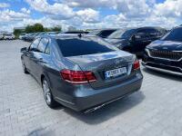 Mercedes E250 (2015)