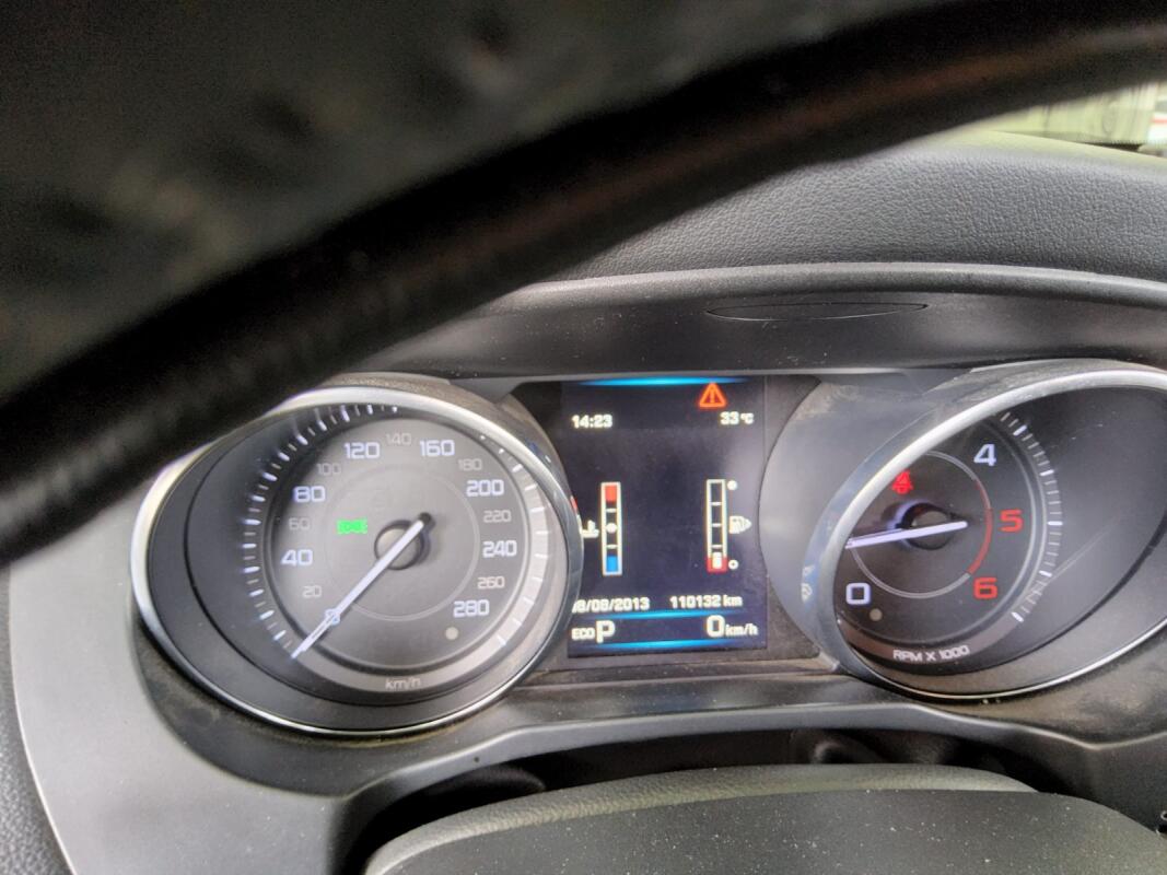 Jaguar XE (2015)