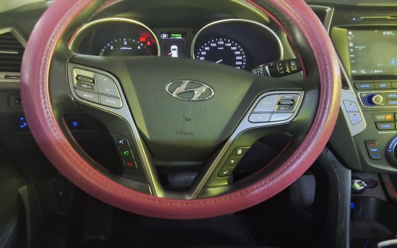 Hyundai SantaFe (2017)