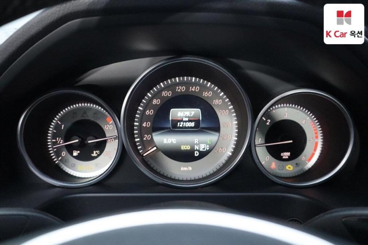 Mercedes E250 (2015)