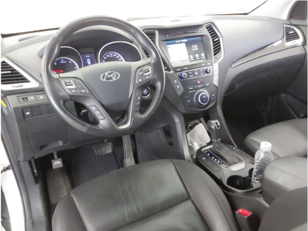 Hyundai SantaFe (2015)