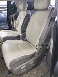 Kia Carnival (2021)