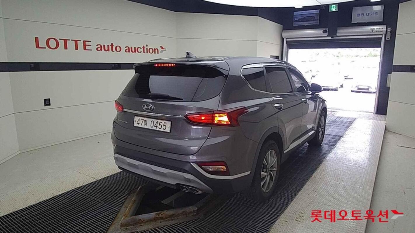 Hyundai SantaFe (2019)