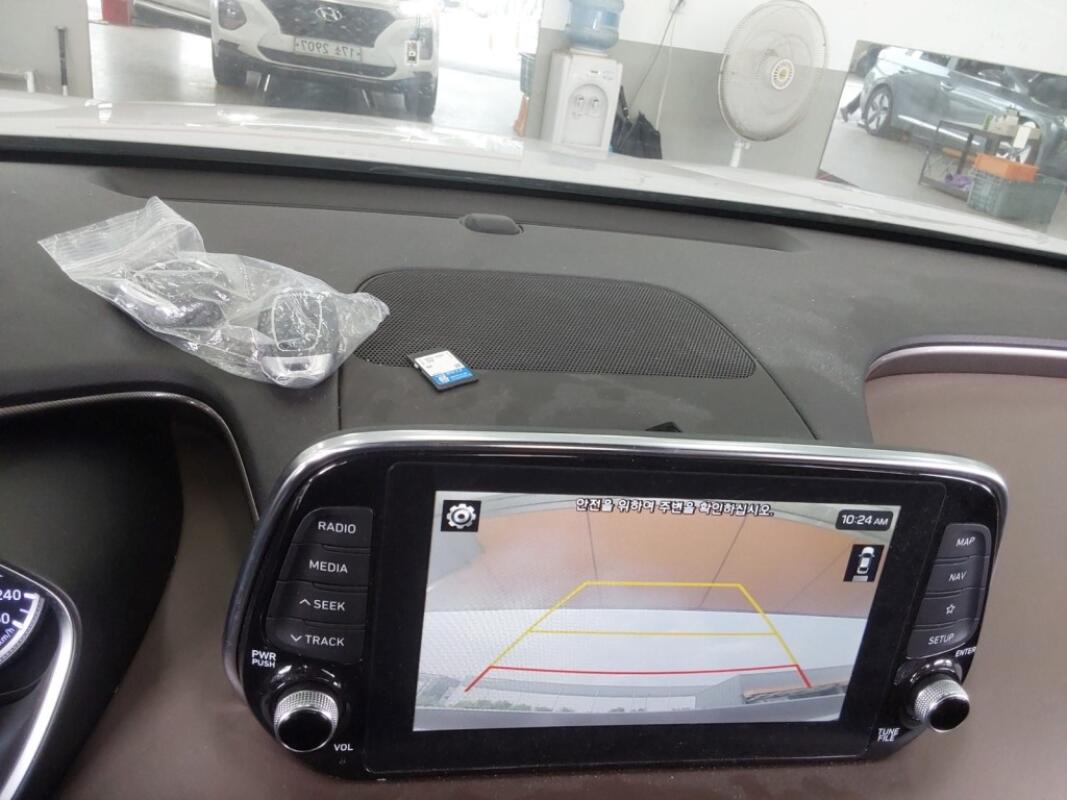 Hyundai SantaFe (2019)