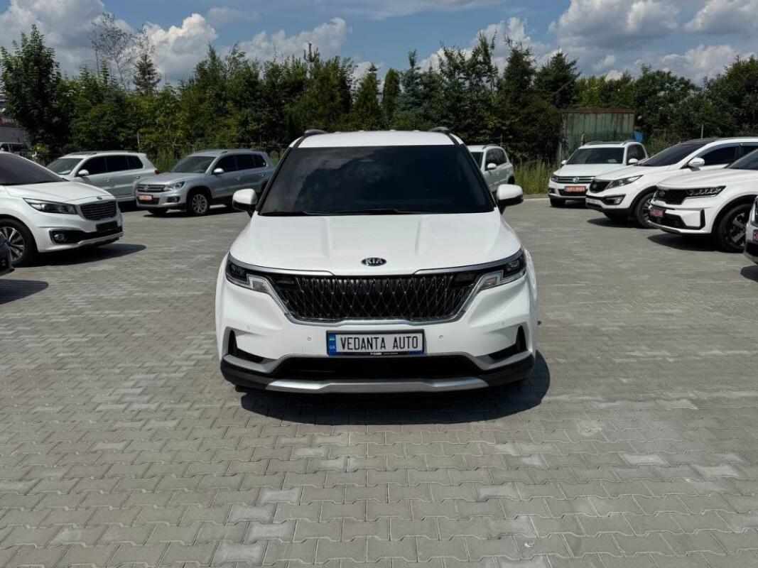 Kia Carnival (2021)
