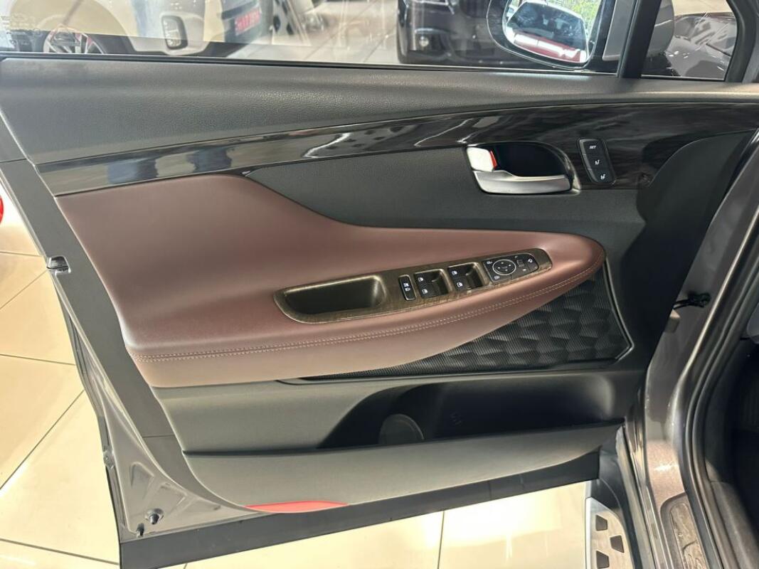 Hyundai SantaFe (2018)