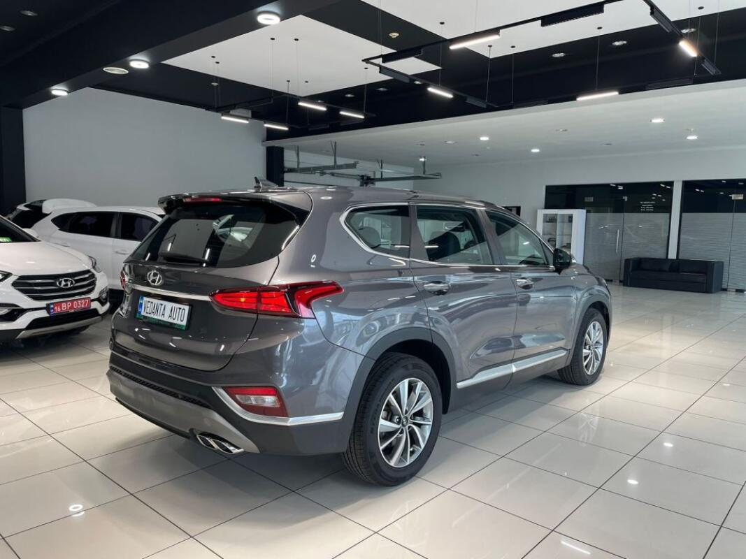 Hyundai SantaFe (2019)