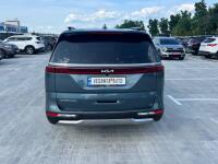 Kia Carnival (2021)