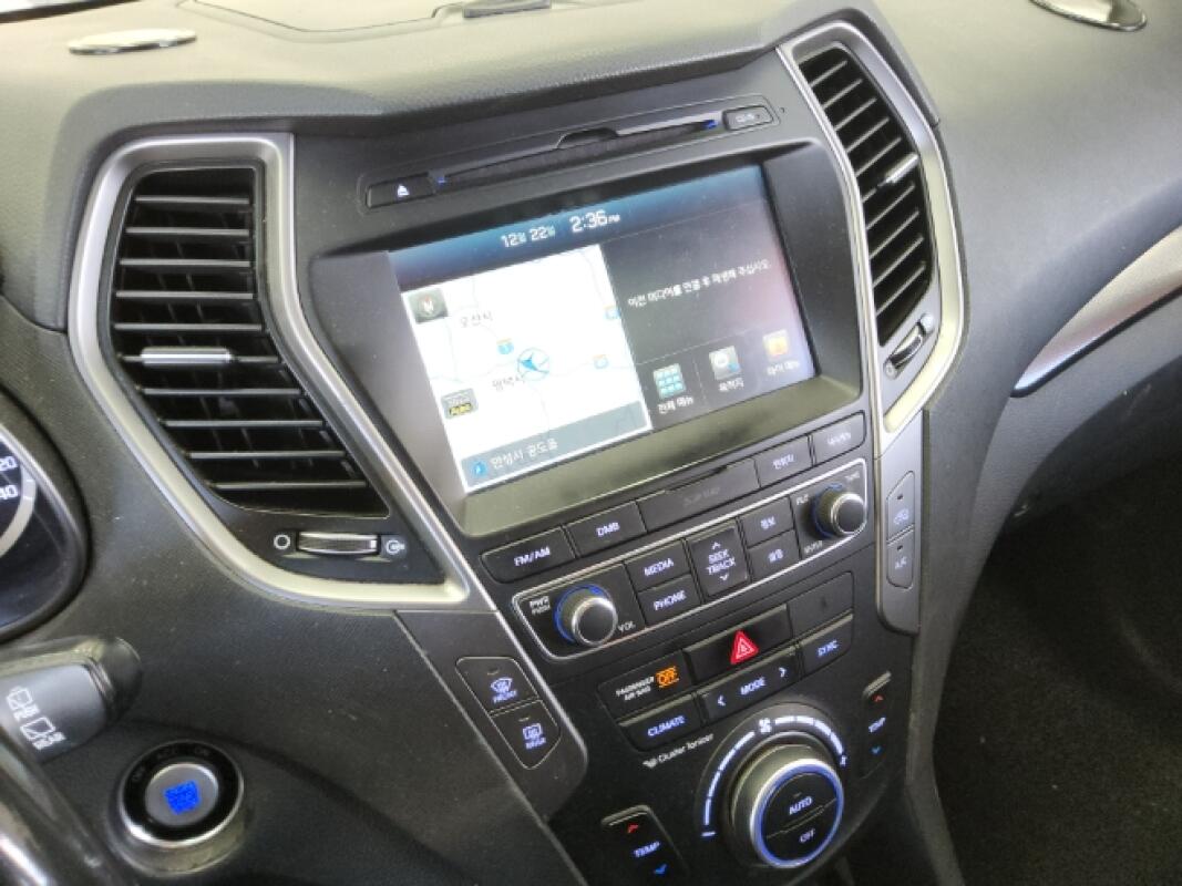 Hyundai SantaFe (2017)