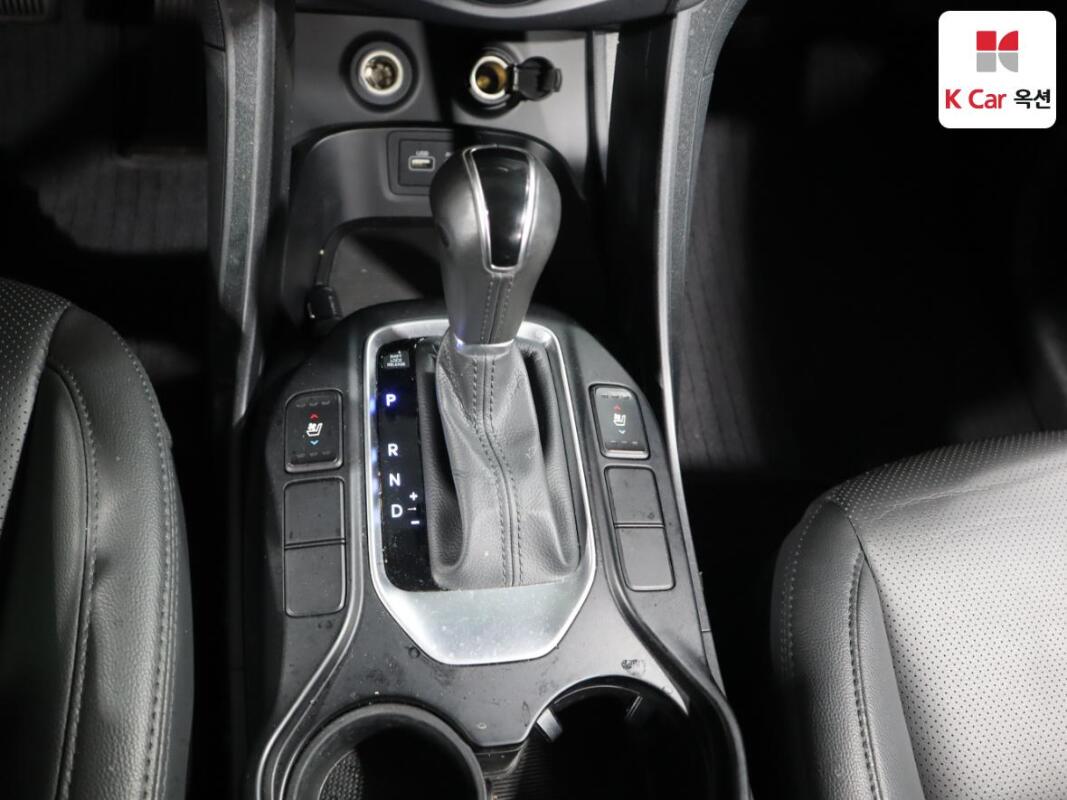 Hyundai Santa Fe (2017)