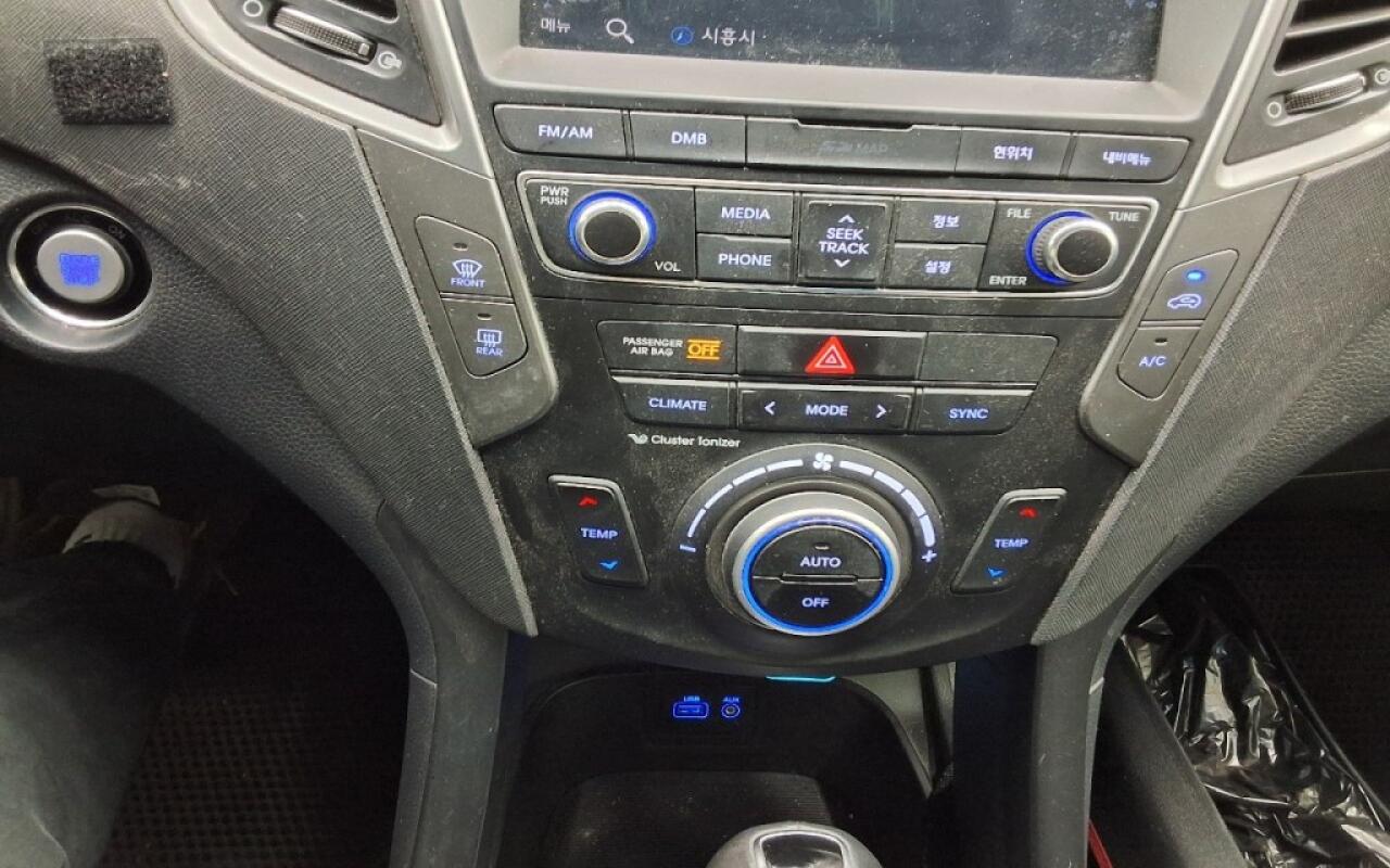 Hyundai SantaFe (2017)