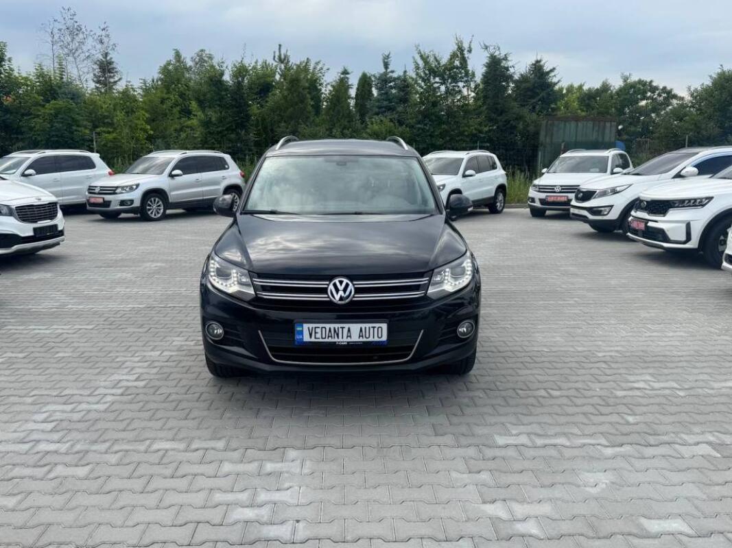 Volkswagen Tiguan (2015)