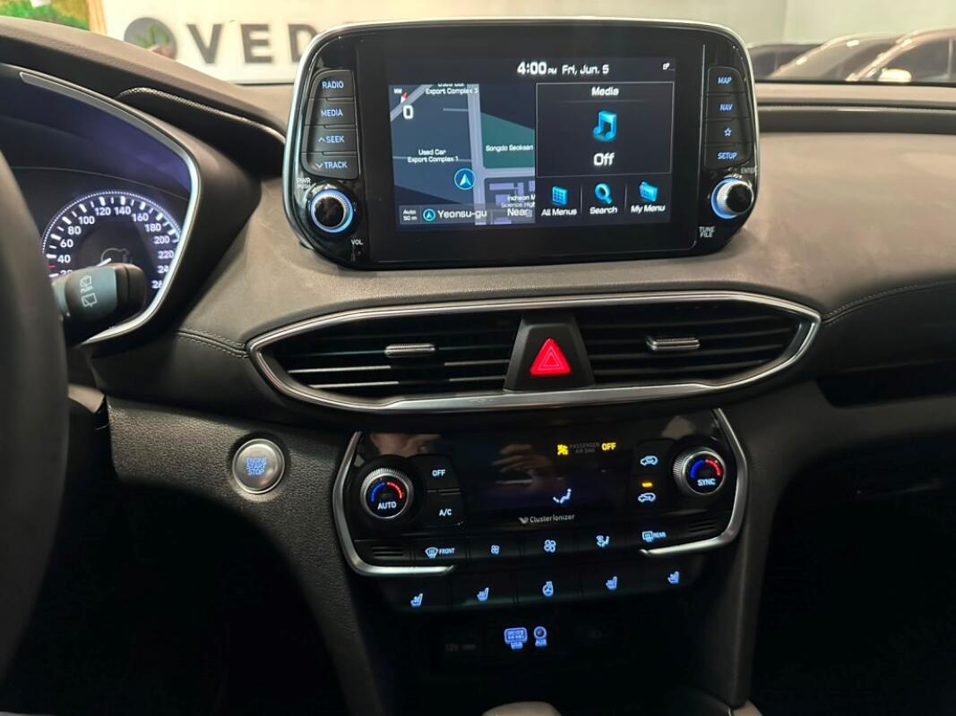 Hyundai SantaFe (2020)
