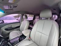 Kia Carnival (2016)