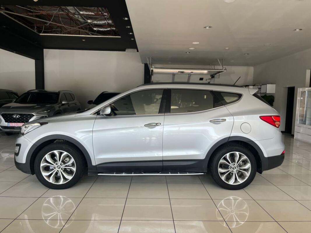 Hyundai SantaFe (2013)