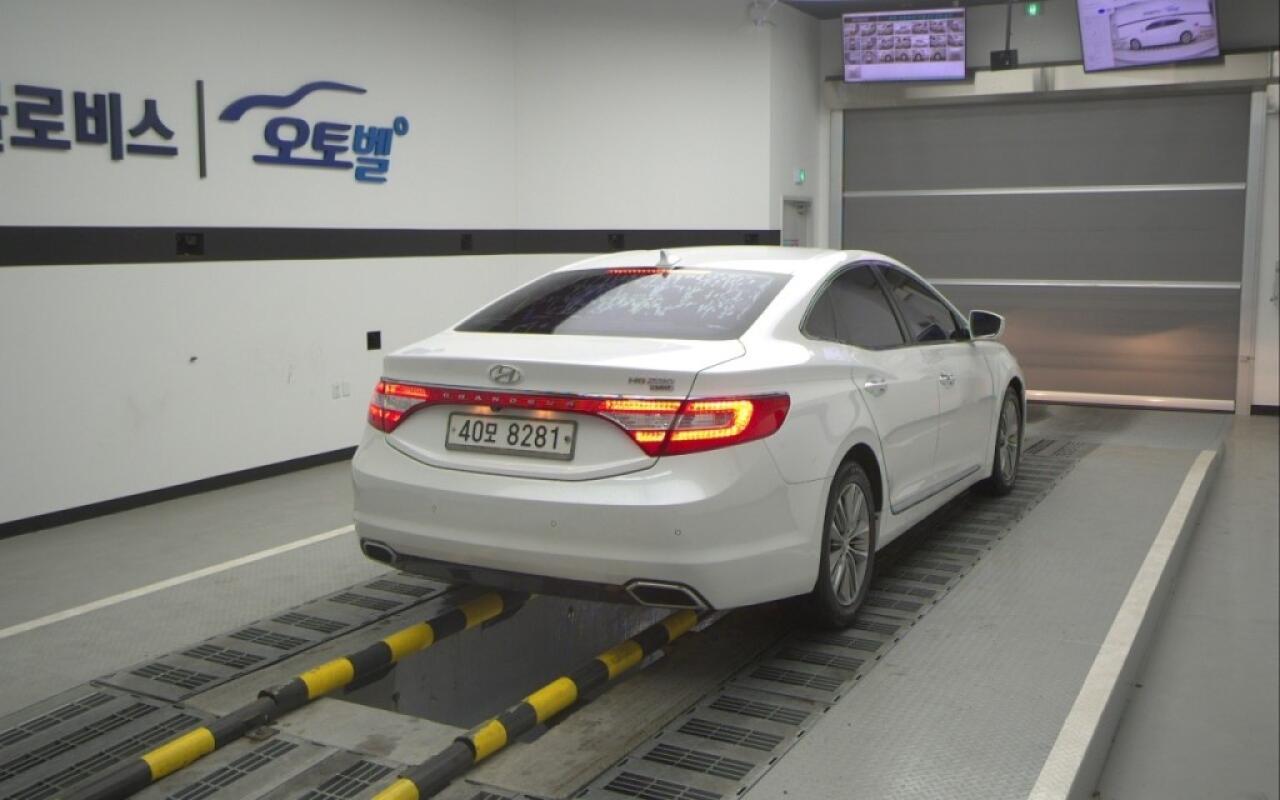 Hyundai Grandeur (2014)