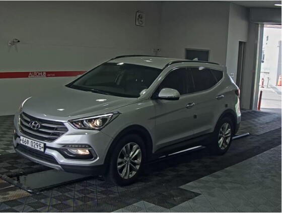Hyundai SantaFe (2015)