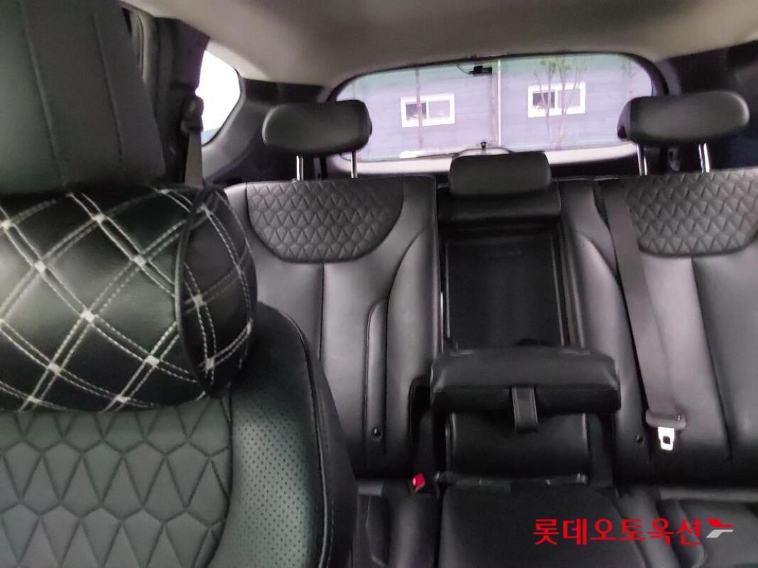 Hyundai SantaFe (2019)