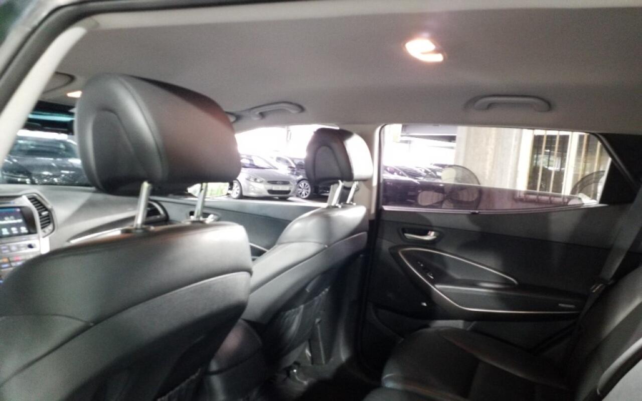 Hyundai SantaFe (2016)