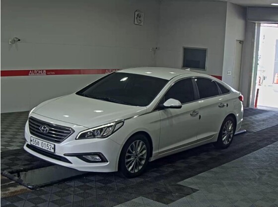 Hyundai Sonata (2015)