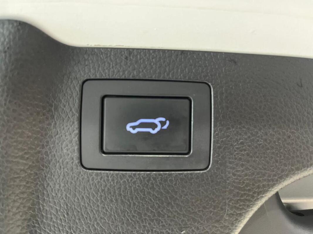Hyundai SantaFe (2015)