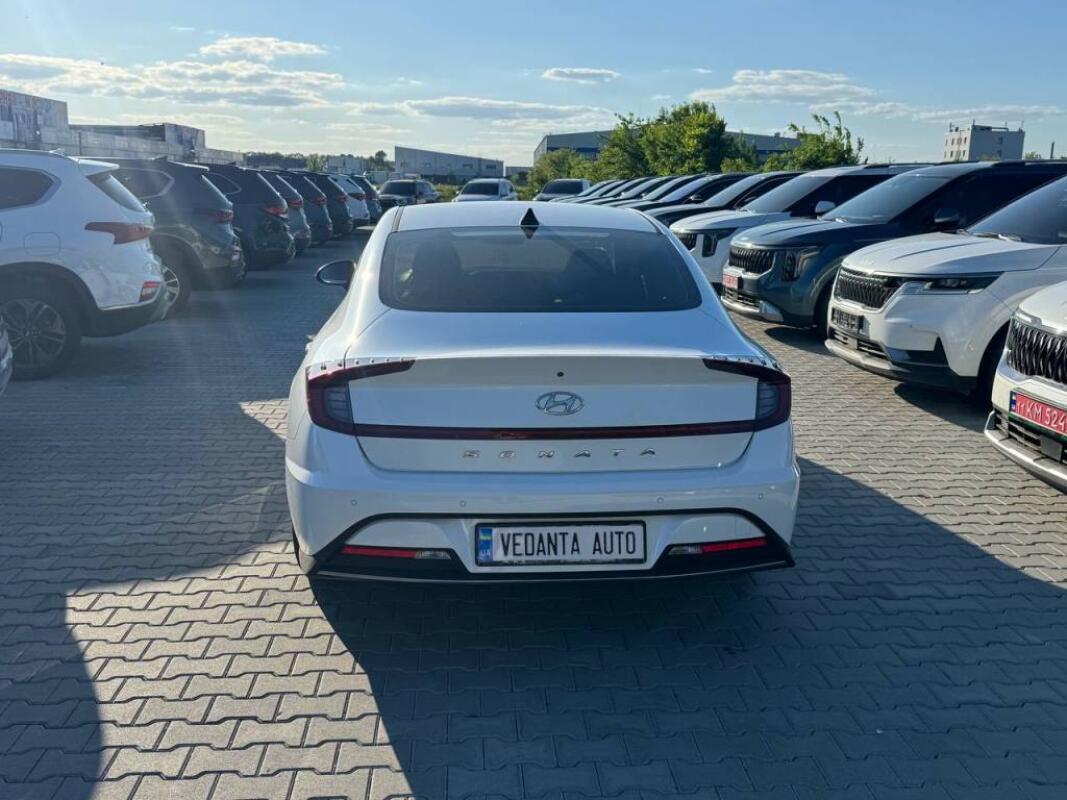 Hyundai Sonata (2021)
