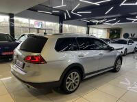 Volkswagen Golf Alltrack (2016)