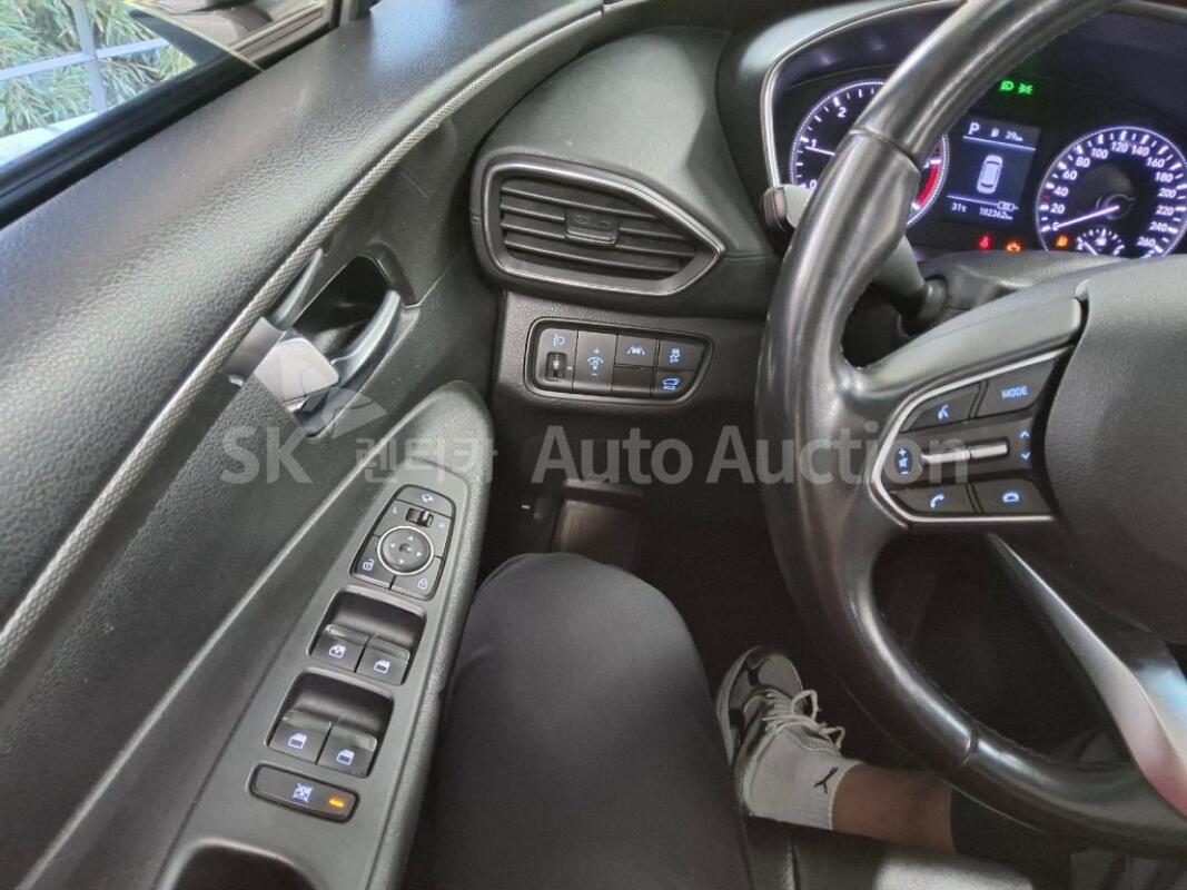 Hyundai SantaFe (2018)
