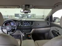 Kia Carnival (2016)