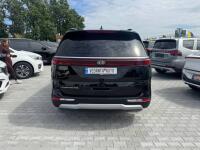 Kia Carnival (2021)