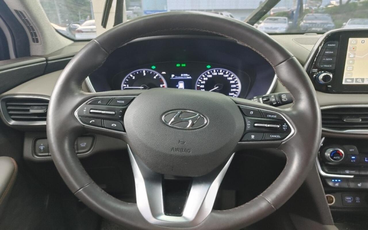 Hyundai SantaFe (2018)