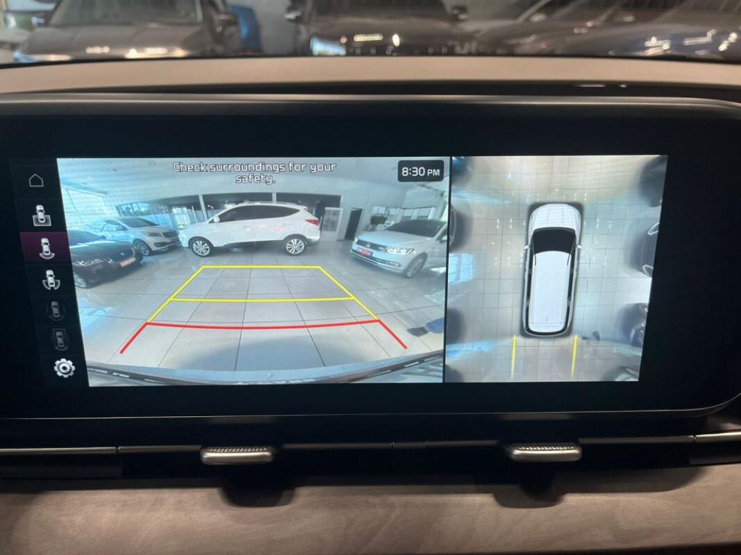 Kia Carnival (2021)