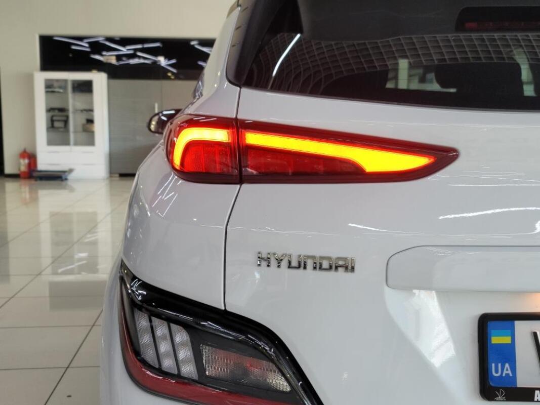 Hyundai Kona Electric (2021)