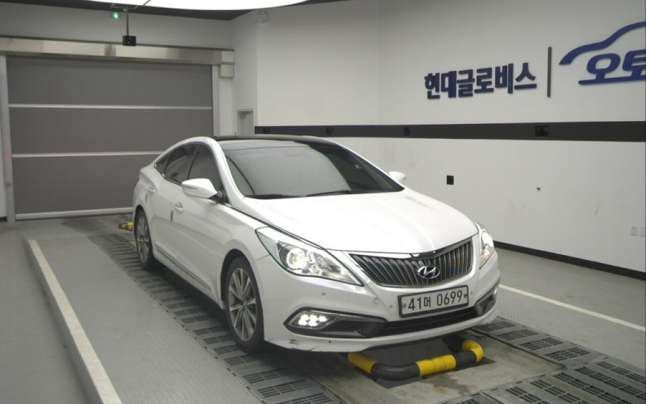 Hyundai Grandeur (2015)