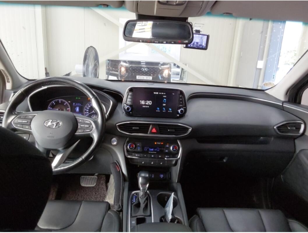 Hyundai SantaFe (2019)